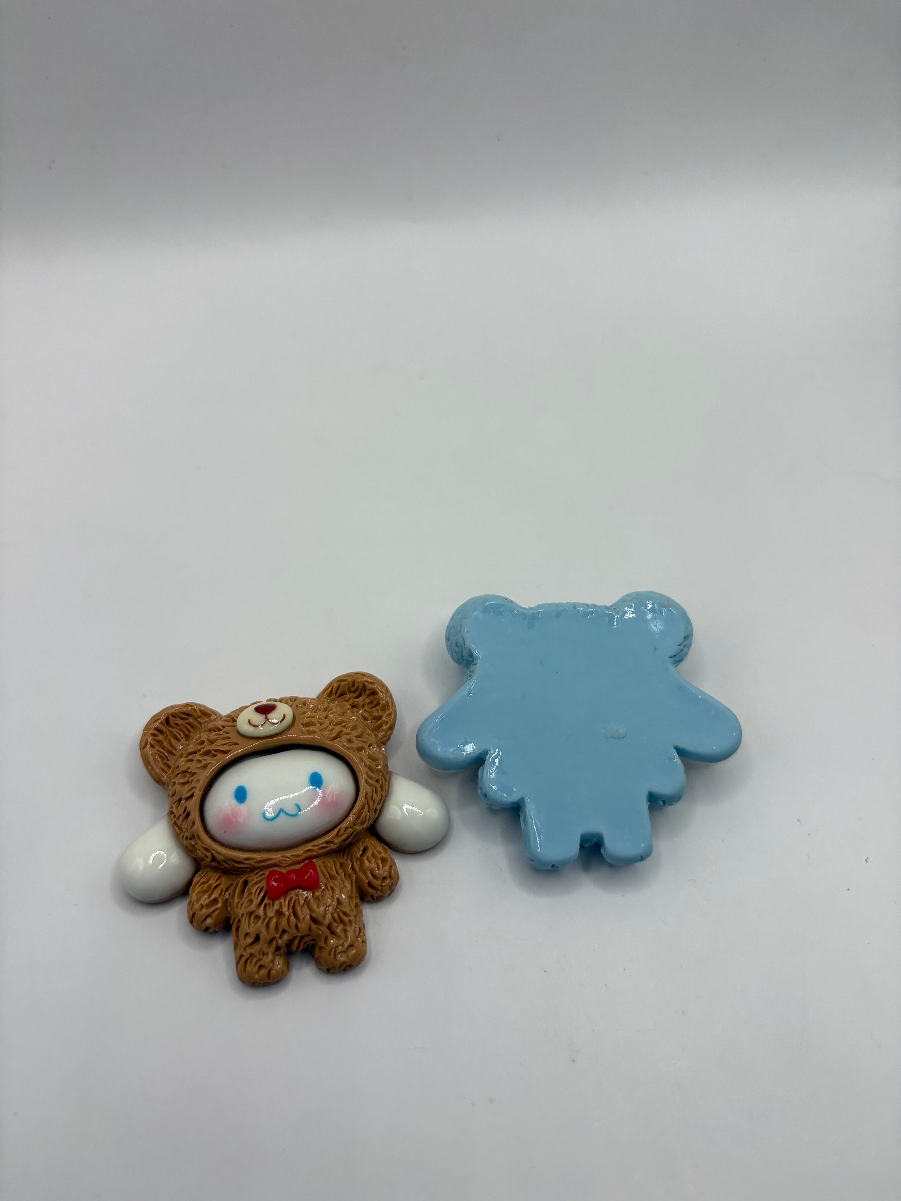 Cinnamoroll Charms